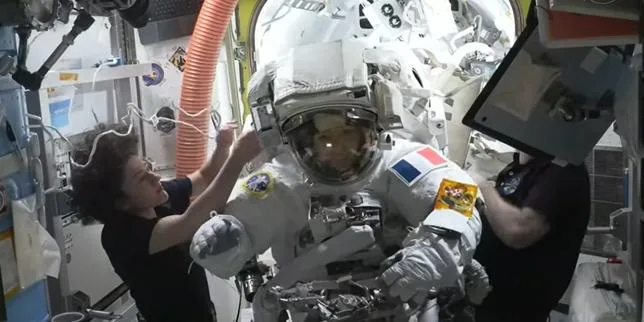 Sophie Adenot a débuté sa deuxième sortie hors de l’ISS, pour terminer sa mission restée inachevée