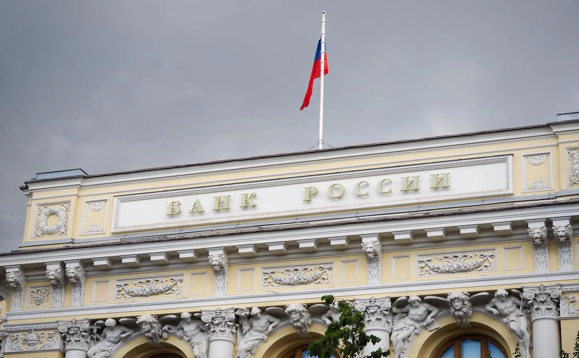 Частные инвесторы за квартал внесли рекордный ₽1 трлн на брокерские счета