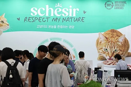 [반려동물] "반려견 4마리 중 1마리는 노령견"…커지는 기능성 펫푸드