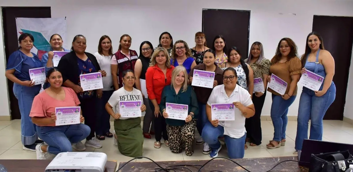 Mujeres de Nava, Coahuila, fortalecen sus negocios con capacitación para emprendedores
