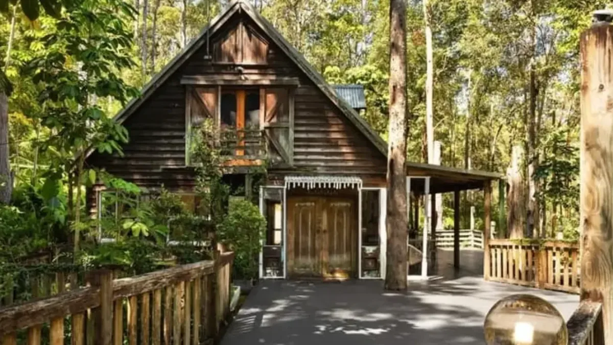 Couple restores 1932 woodcutter cabin into $50K-a-year retreat