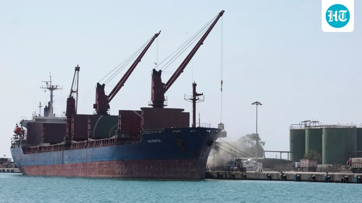 UAE halts all trade dealings with Iran after escalation, missile alerts in Dubai