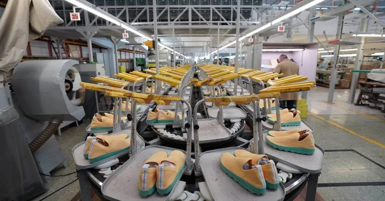 Exportações caem 2,1% para 813 milhões no 1.º semestre