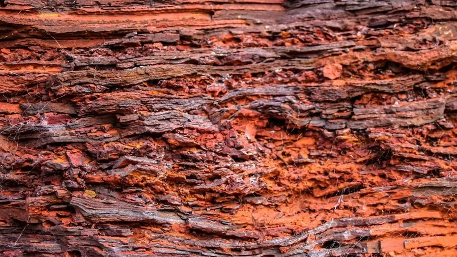 Natürlicher Wasserstoff: Magnetit im Gestein ermöglicht saubere Energie