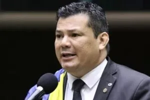 Deputado federal do PL responderá no STF por ofensas ao presidente Lula