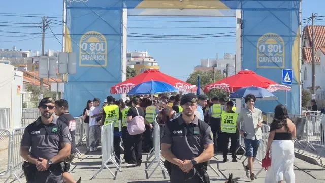 GNR deteve oito pessoas no festival O Sol da Caparica. Seis por tráfico