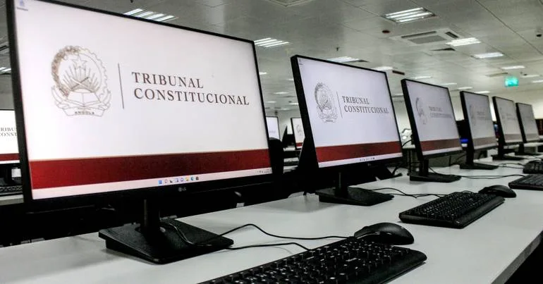 Tribunal confirma destituição de Florbela Malaquias