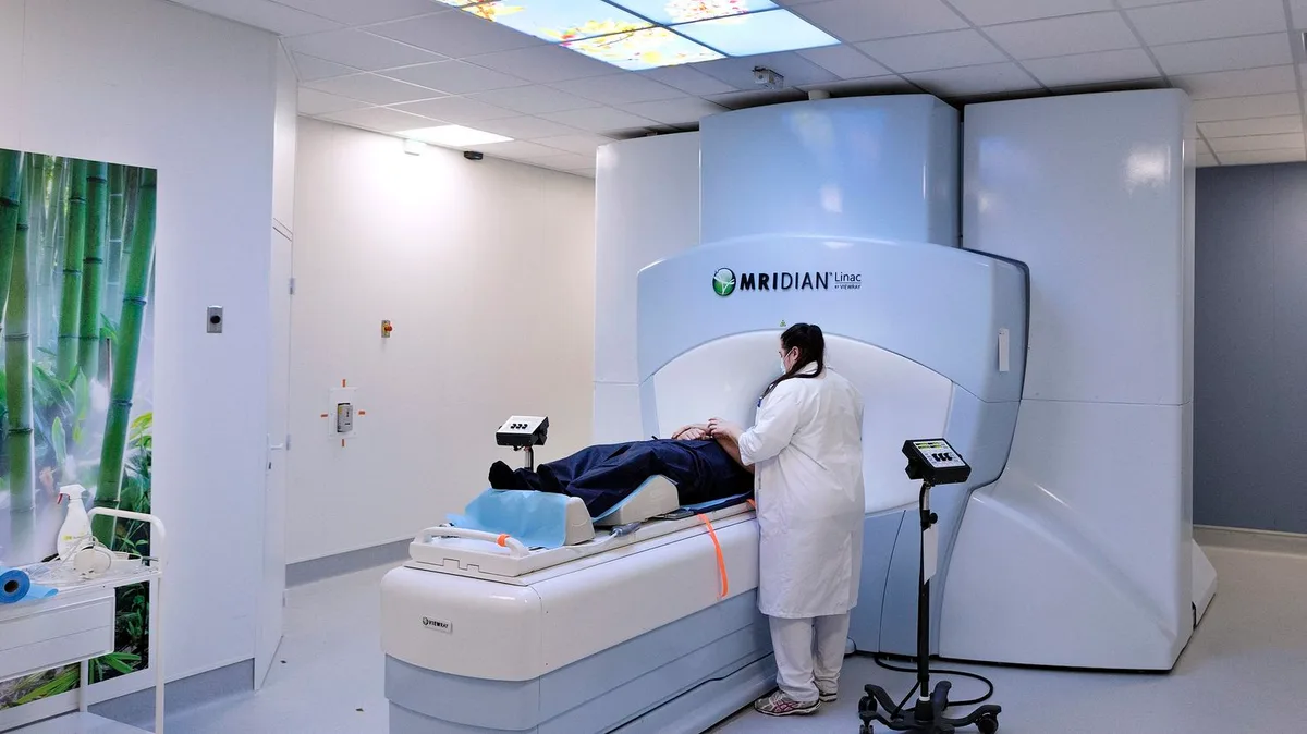 "On m'a volé mon choix" : soignés par radiothérapie pour vaincre leur cancer, des patients regrettent d'avoir été peu écoutés par les équipes médicales