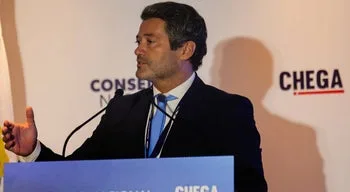 Ventura denuncia "mais uma tentativa de bloquear" comissão de inquérito a Luís Neves
