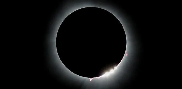 Eclipse solar total hoje não será visível no Brasil; veja como assistir