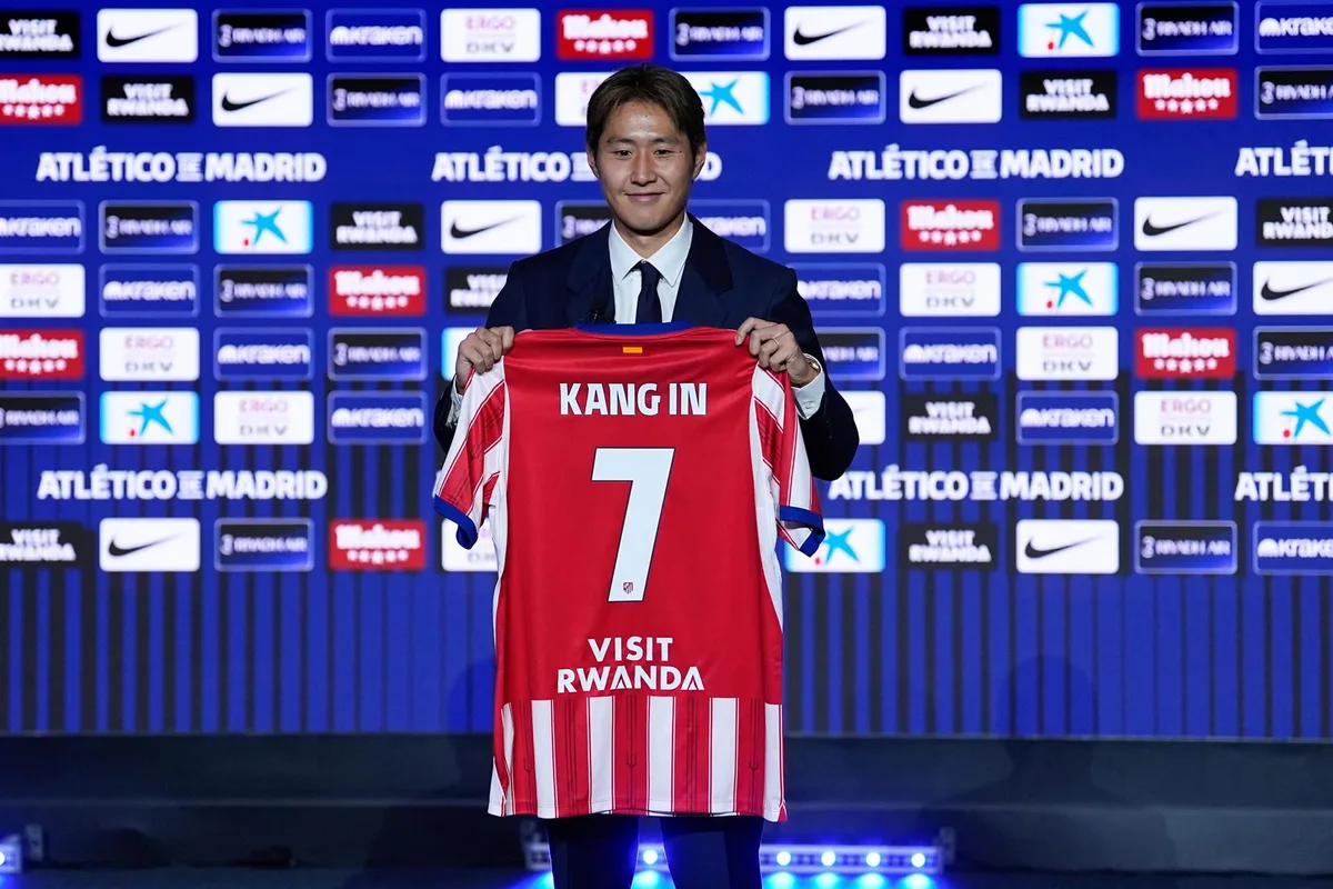 Kang-In Lee: "Vengo con la ambición de poder ganarlo todo en el Atlético de Madrid"