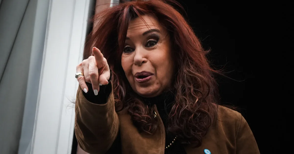Cristina avisó que está para conducir: ¿le sirve al PJ para ganar en 2027?