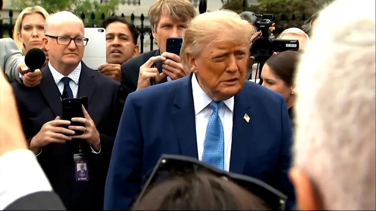 Trump pushes AI growth with fewer guardrails