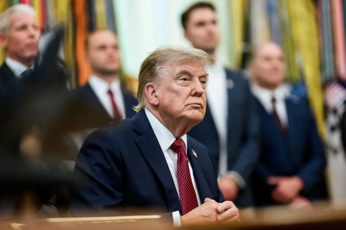 Trump autoriza ofensiva cibernética que pode atingir PCC e CV