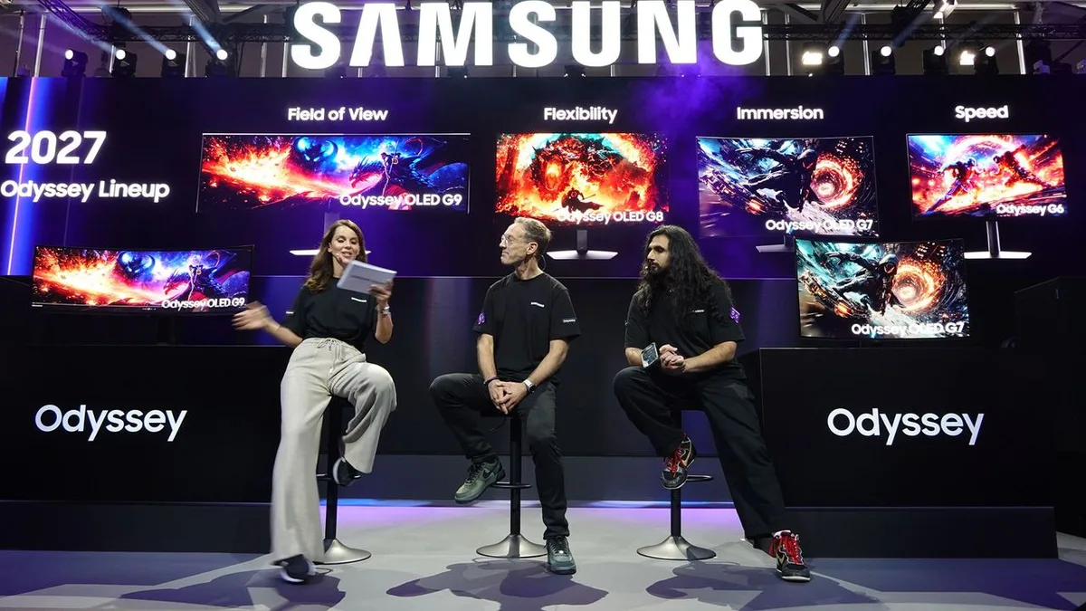 Samsung just blew me away at Gamescom with its ridiculously-fast 1100Hz OLED monitor