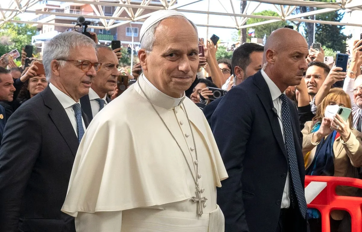 Pourquoi la communication sur la santé du pape Léon XIV est-elle une affaire d’Etat ?