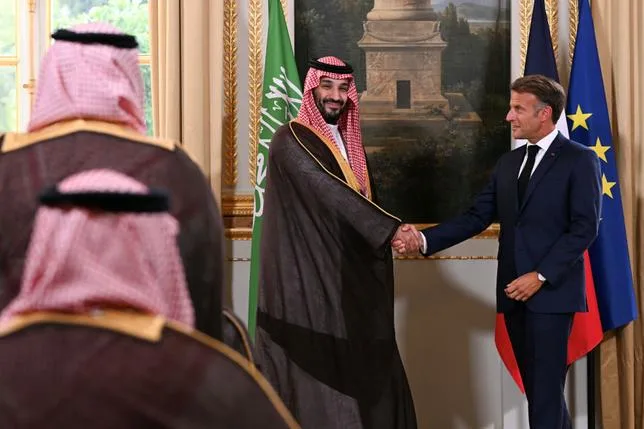 Accords économiques Riyad-Paris, gangs en Haïti, vote par correspondance aux États-Unis : les informations de la nuit