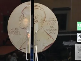Le prix Nobel de la paix 2026 est attribué à l’avocate sud-africaine Navanethem “Navi” Pillay