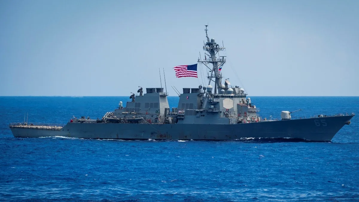 No toilets, AC or food: US warship went 4 days without power in South China Sea