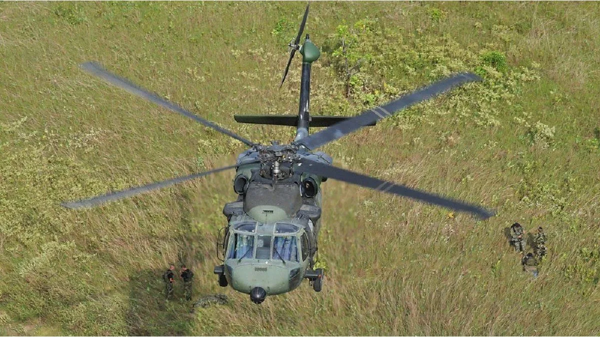 La compra de cuatro helicópteros Black Hawk a EEUU profundiza el giro estratégico en Defensa del gobierno de Javier Milei