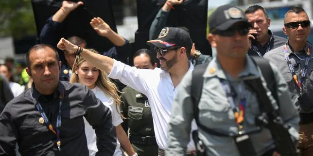 En Colombie, le séisme complique les premiers pas d’Abelardo de la Espriella, le nouveau président d’extrême droite