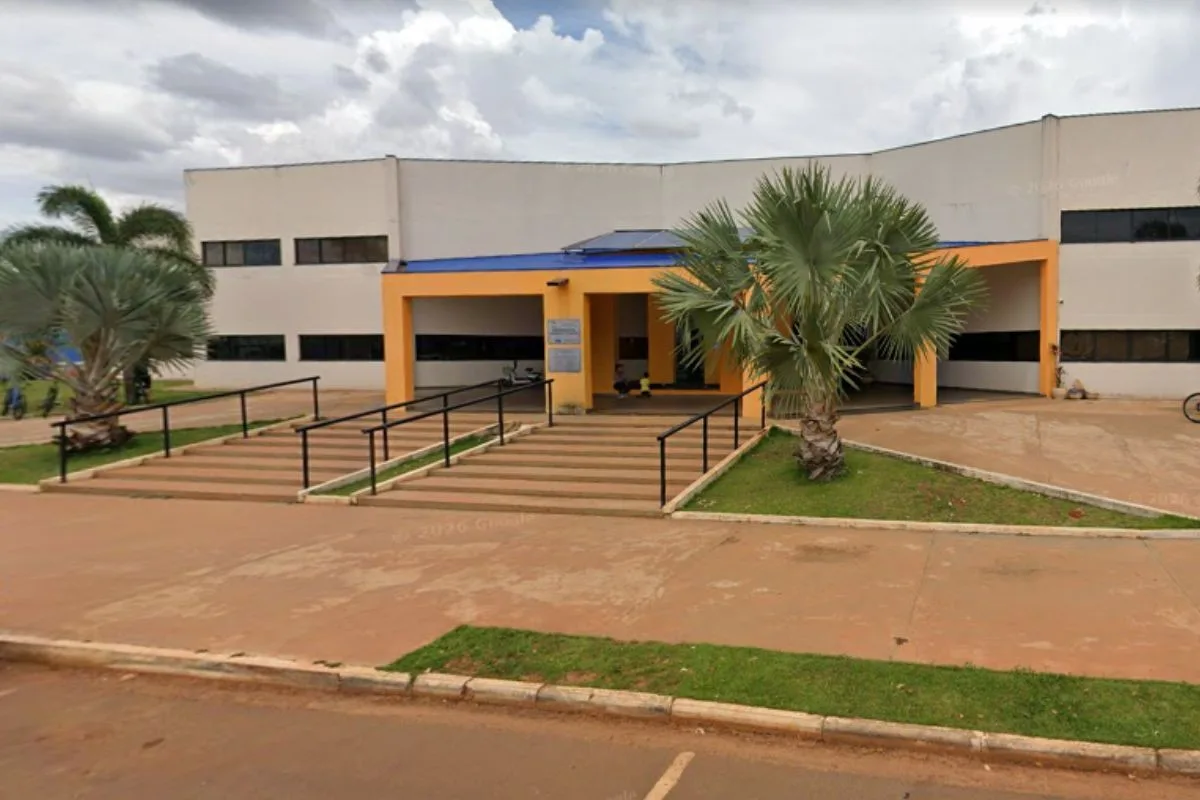 De auxiliar a médico: processo seletivo tem 50 vagas e salários de até R$ 7,2 mil em MS