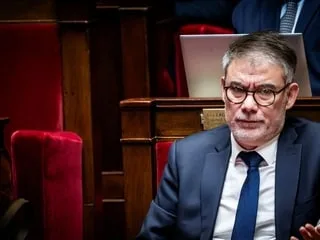 Présidentielle 2027 : Parti socialiste et Place publique valident mardi l’accord sur la primaire