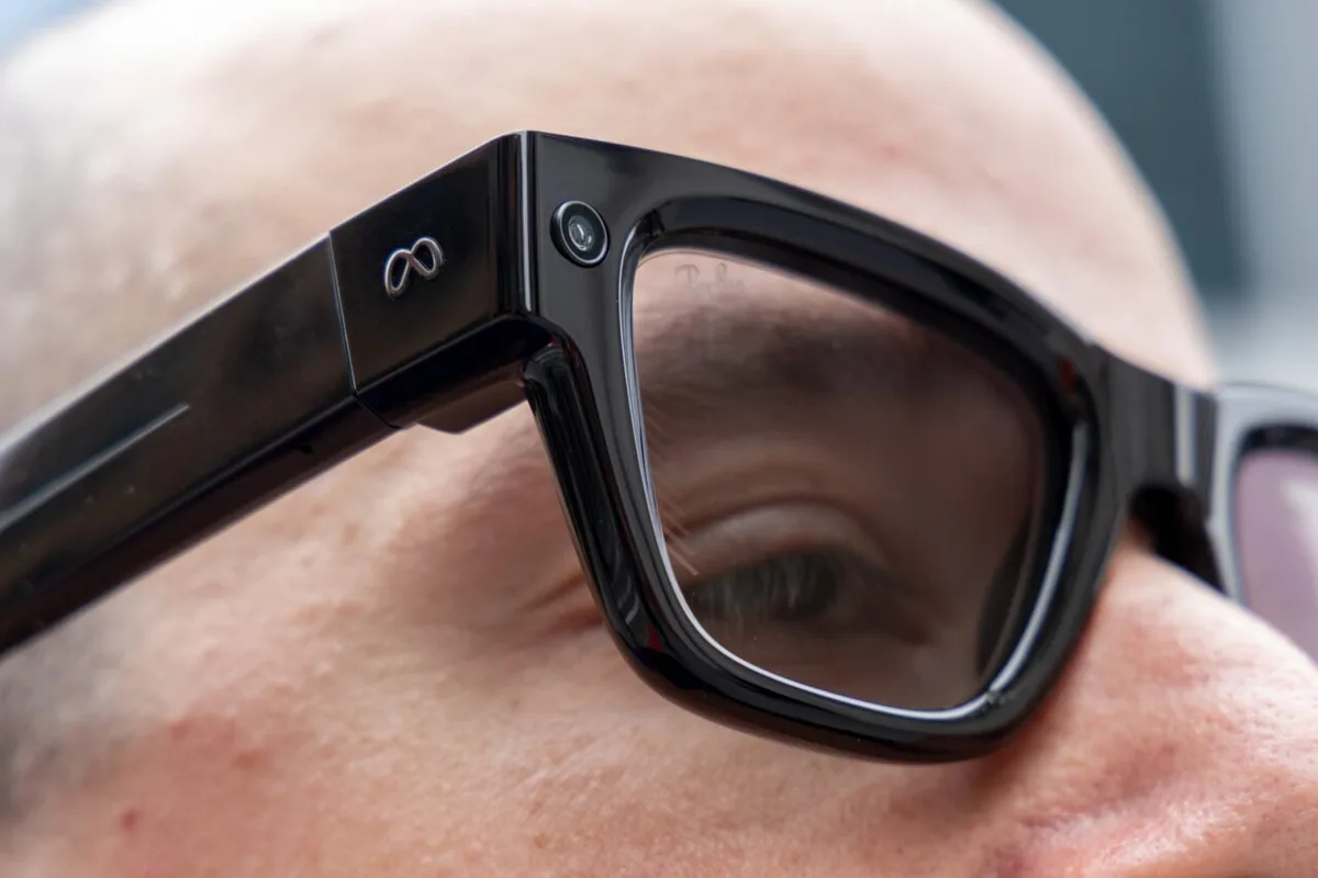 Meta Smart Glasses Creeps Now Have One Less Way to Be Creepy