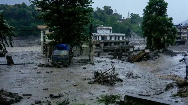 Nepal: Mais de quatro mil pessoas continuam desaparecidas após inundações