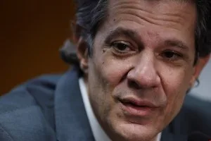 Haddad sobre voto ‘TarLula’: ao menos paulista busca alternativa ao Flávio Bolsonaro