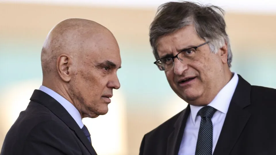 Mensagens de Vorcaro apontam crimes comuns e de responsabilidade de Moraes e Gonet