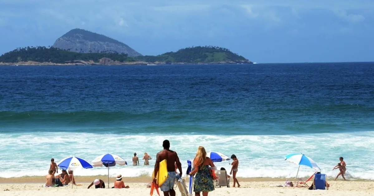 Vacaciones en Brasil 2027, más caras: el real subió 5% tras las elecciones y crecen las reservas para congelar precios