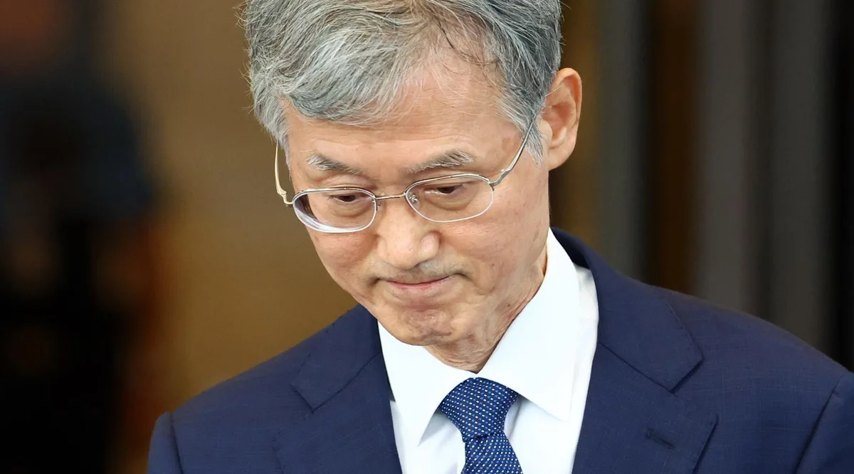 남은 3명 중 대법관 재제청 vs 새 추천위 구성…고심 깊어진 조희대