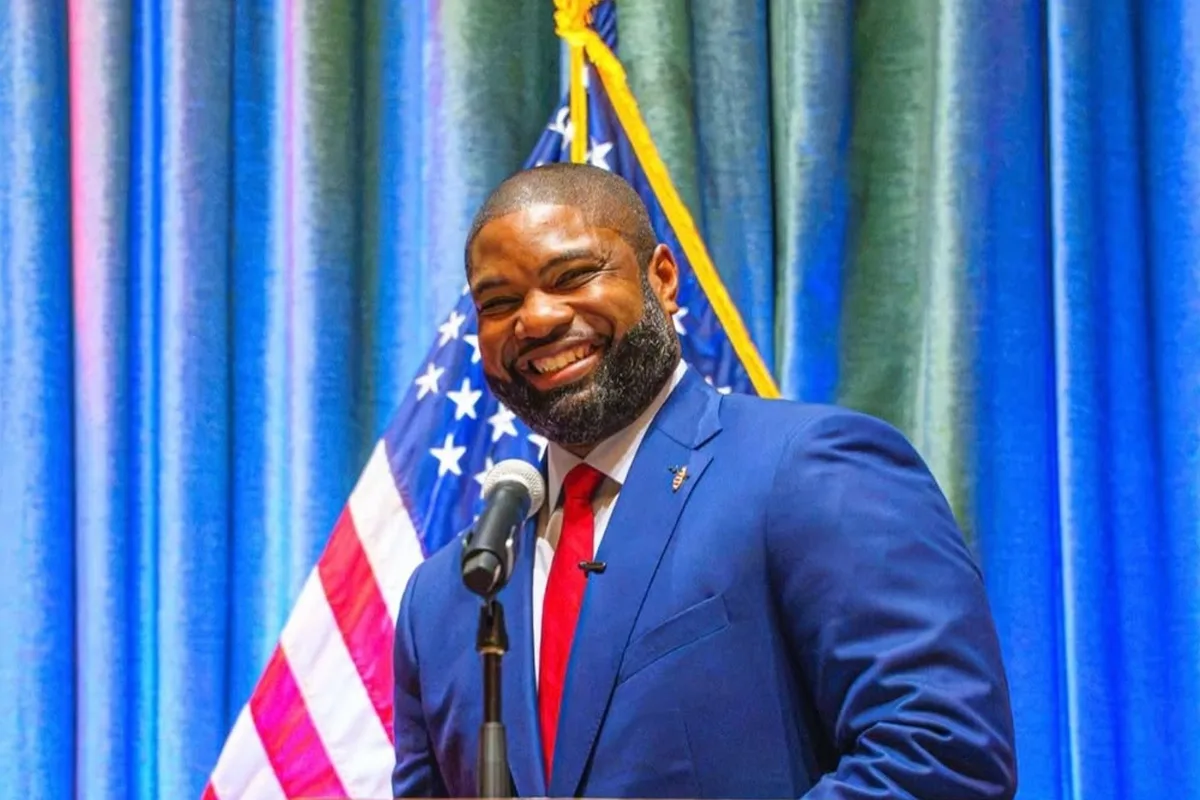 Ganó Byron Donalds, candidato republicado de Florida: “Te vamos a deportar”