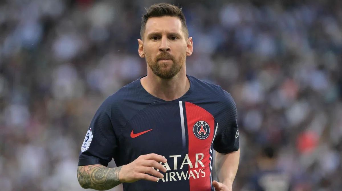 El PSG hizo una curiosa publicación después de que Lionel Messi anunciara su retiro de la Selección argentina