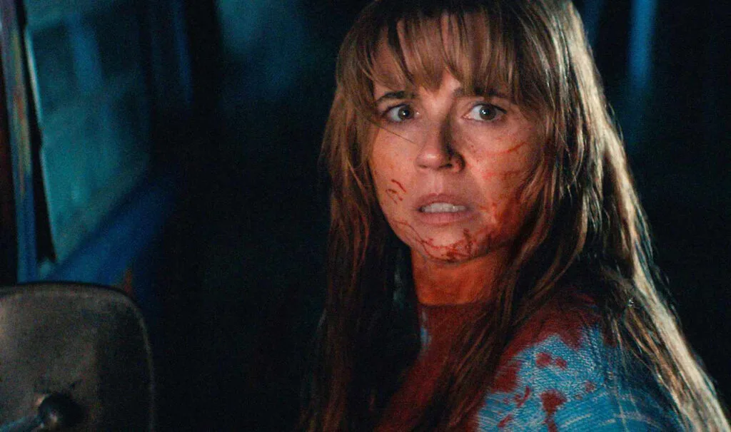 Pamela e Jason Voorhees nos primeiros cartazes de ‘Crystal Lake’, série baseada na franquia ‘Sexta-Feira’