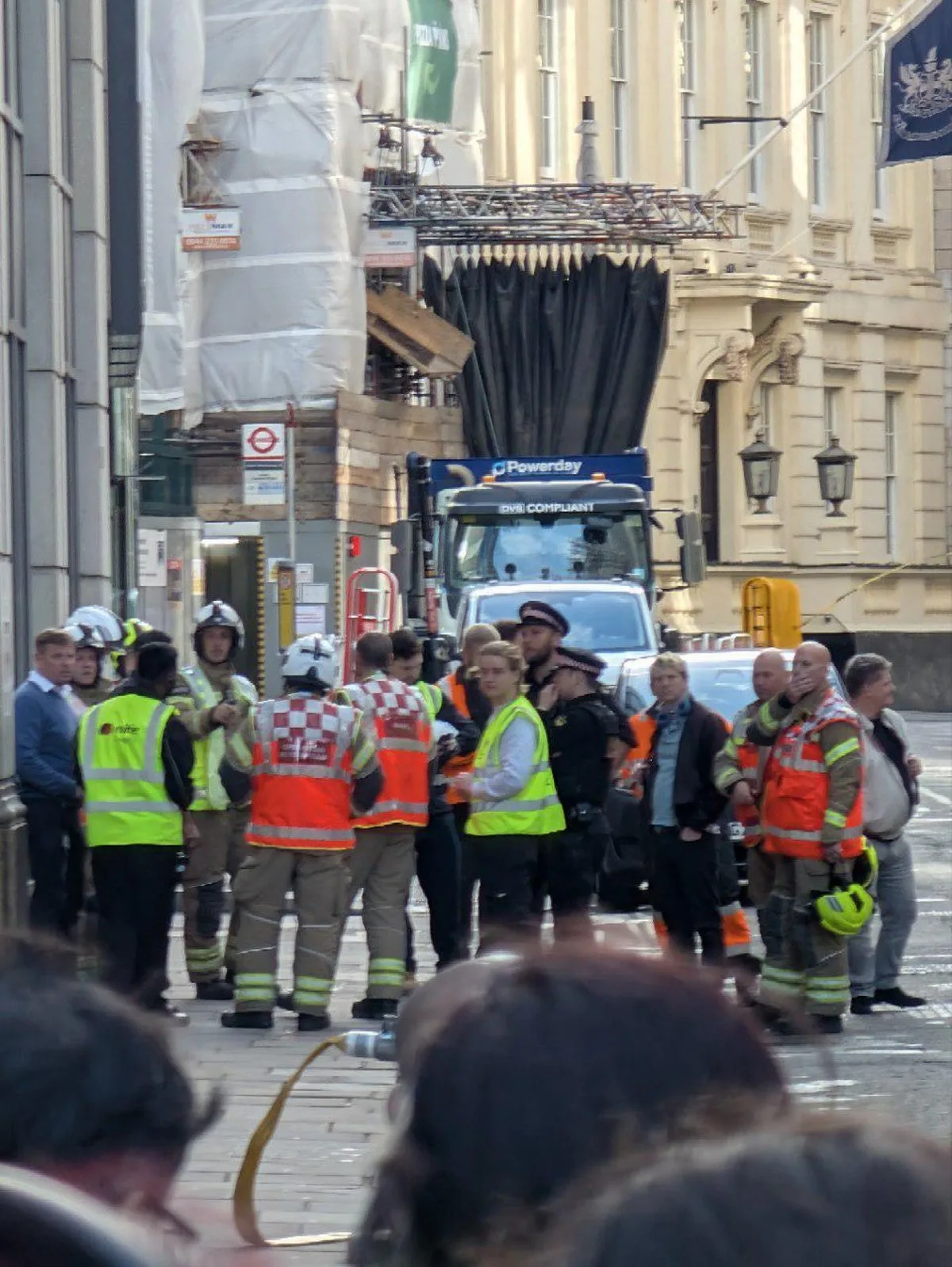 Almost 5,000 evacuated in City of London due to gas leak