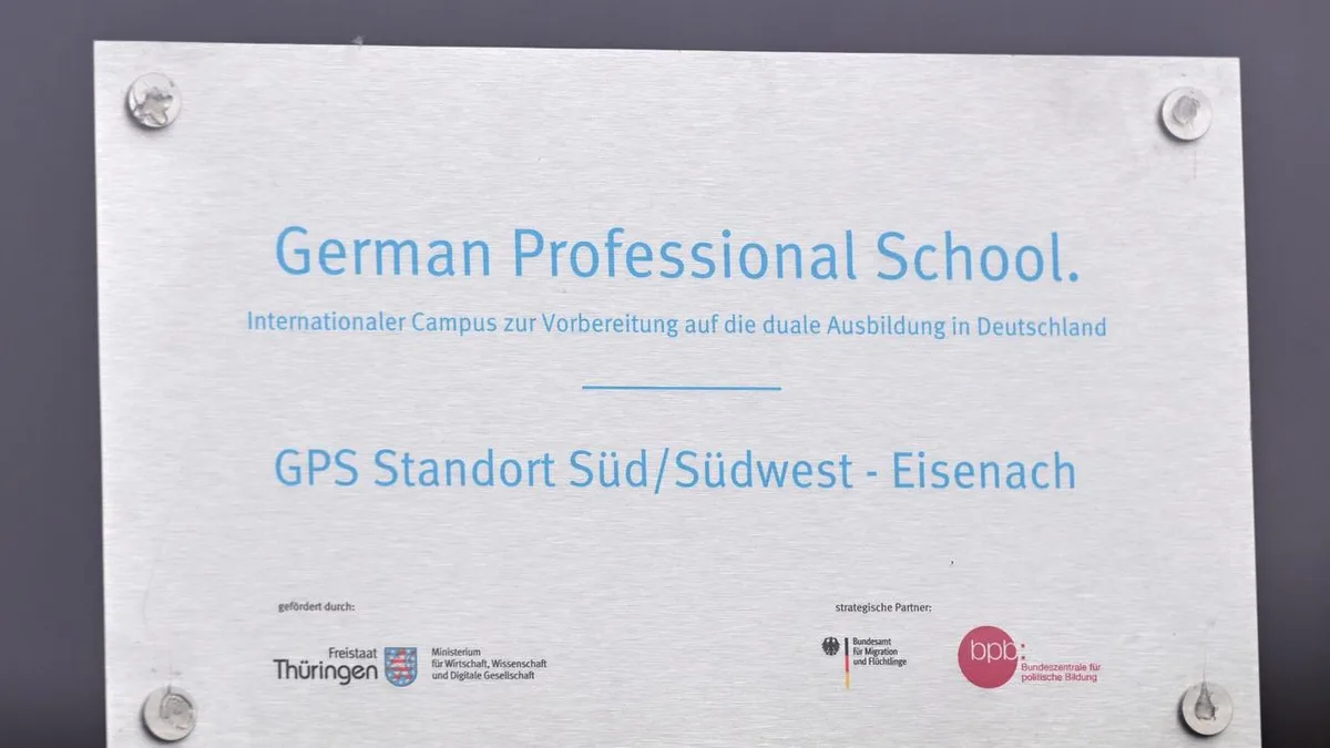 Migration: Spezialschule für junge Ausländer ändert ihr Profil