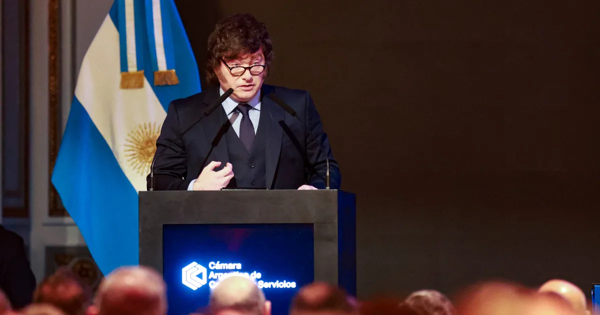 Milei anunció que está preparando un recital para festejar la "inflación cero", tras el 0,8% de precios mayoristas