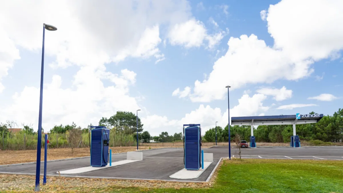 Portugal: Zunder abriu o primeiro ponto de carga ultrarrápida para camiões elétricos