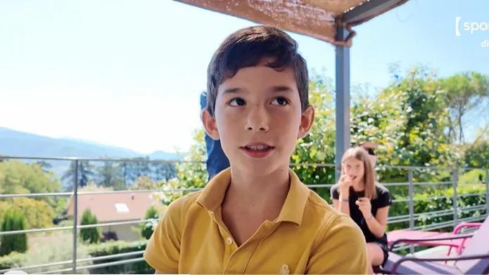 Après l’abandon de Jonas Vingegaard sur le Tour de France, le petit Adam a de quoi se consoler