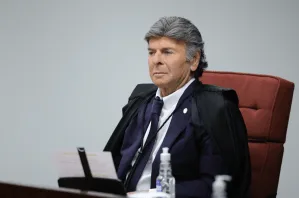 Fux cobra do Senado registros da visita de mulher de Moraes, Vorcaro e filho de Lula