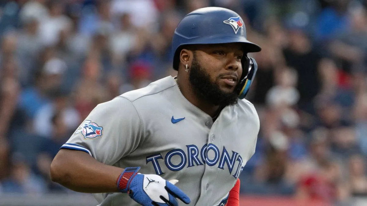 Schneider on Guerrero Jr.’s bounce-back game: ‘Deep breath for him’