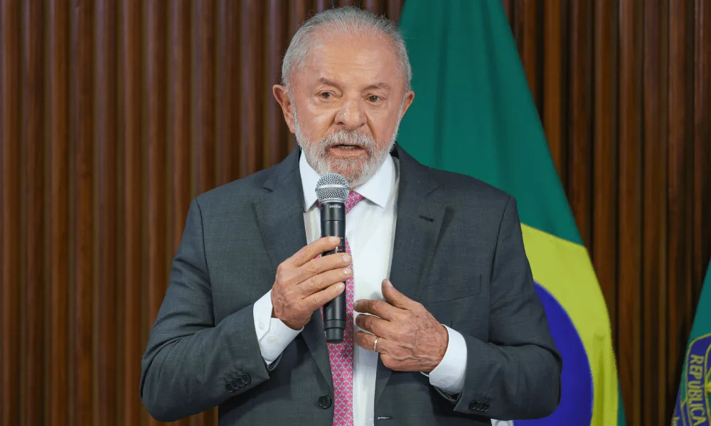 Atlas/Bloomberg: 52,3% creem que crise no STF prejudica mais Lula