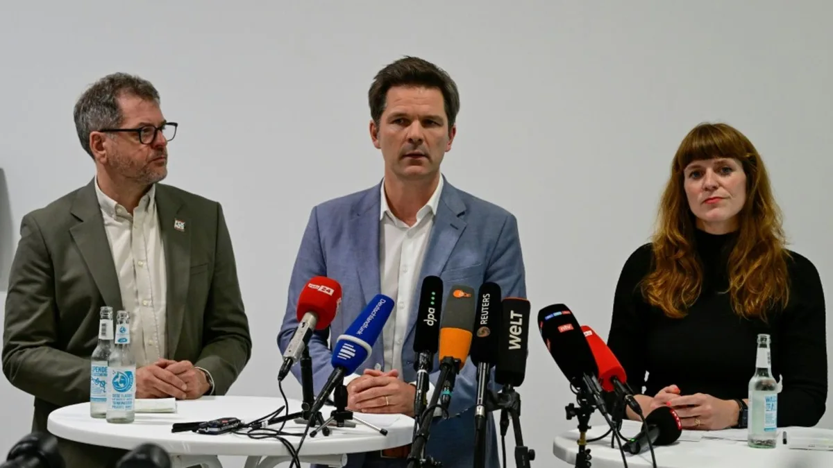 Parteikreise: Einigung von Linke, Grünen und SPD bei Sondierungen in Berlin