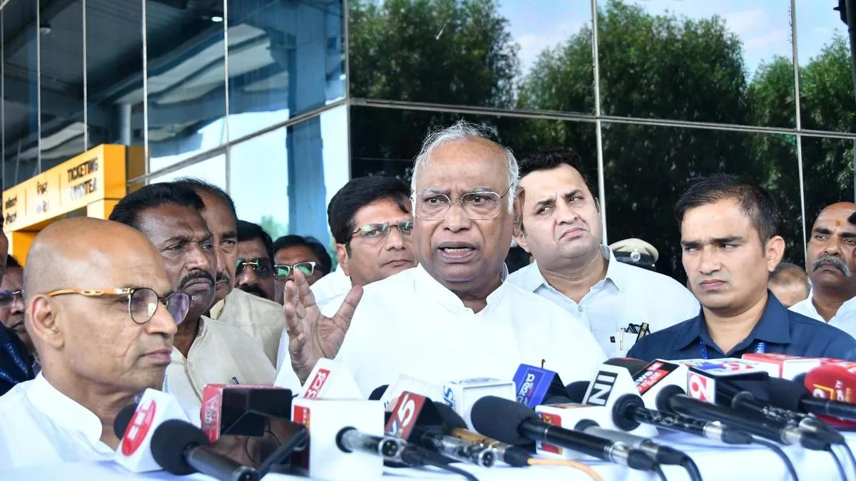 Modi government has imposed an ‘undeclared Emergency’, alleges Kharge