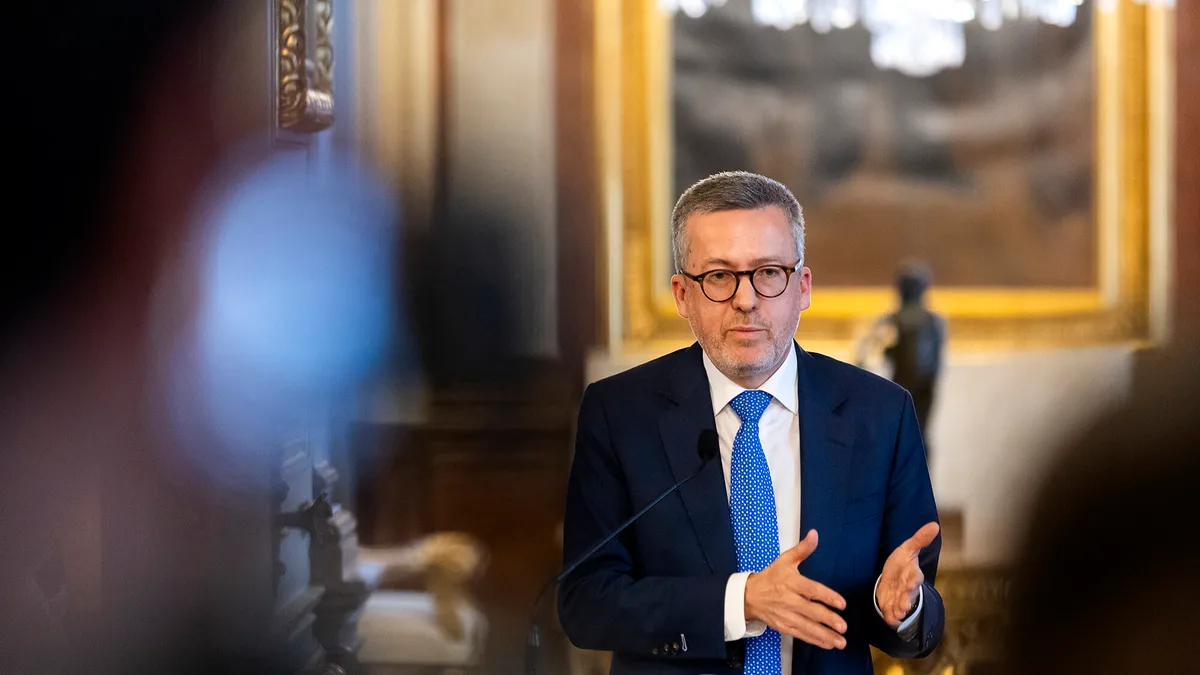 Moedas anuncia suspensão de trotinetes partilhadas em Lisboa