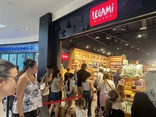 Marque star des cours de récréation, Legami a ouvert les portes de son tout premier magasin dans l’Ouest de la France