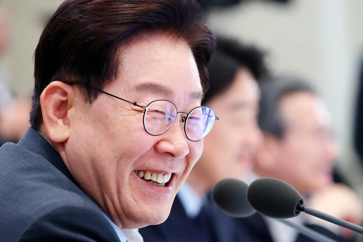 李대통령, 패스트트랙 단축에 “일이 신속하게 돌아가게 돼 기쁘다”