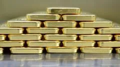 Netherlands moves billions in gold to London in 'crisis preparedness' move